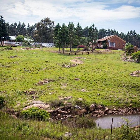 Rocks & Roses Farm Stay Lochiel Exterior photo